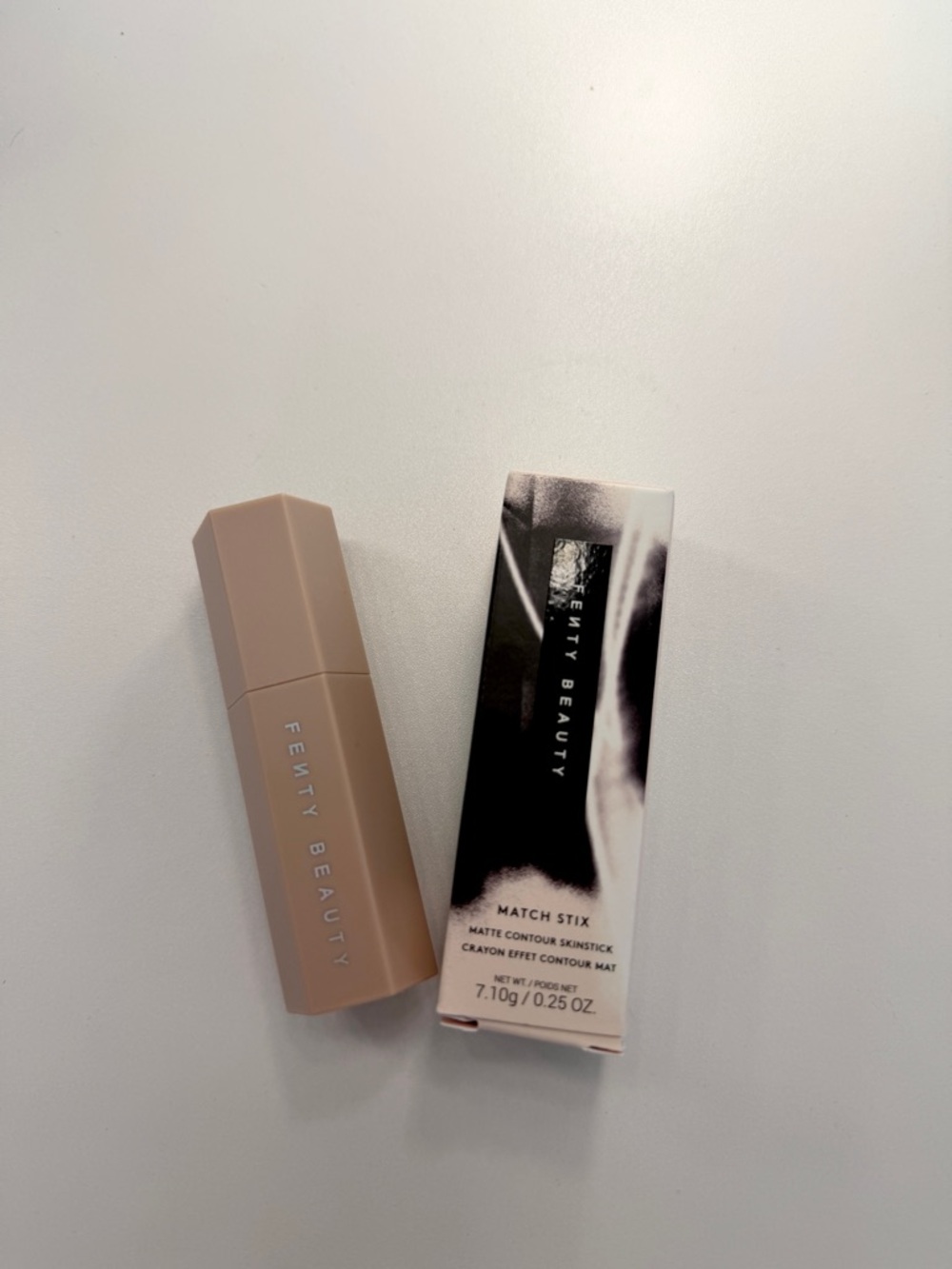 Fenty Beauty Match Stix Matte Contour Stick - shade 08 soft amber